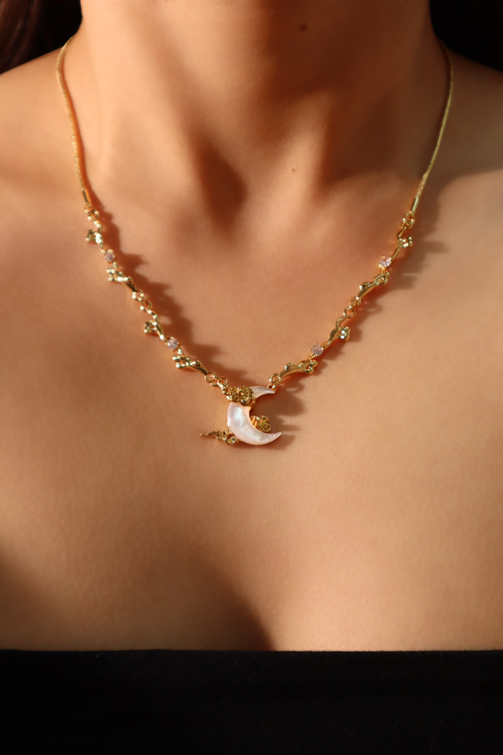 18K Real Gold Plated Diamonds Natural Shell Moon Necklace